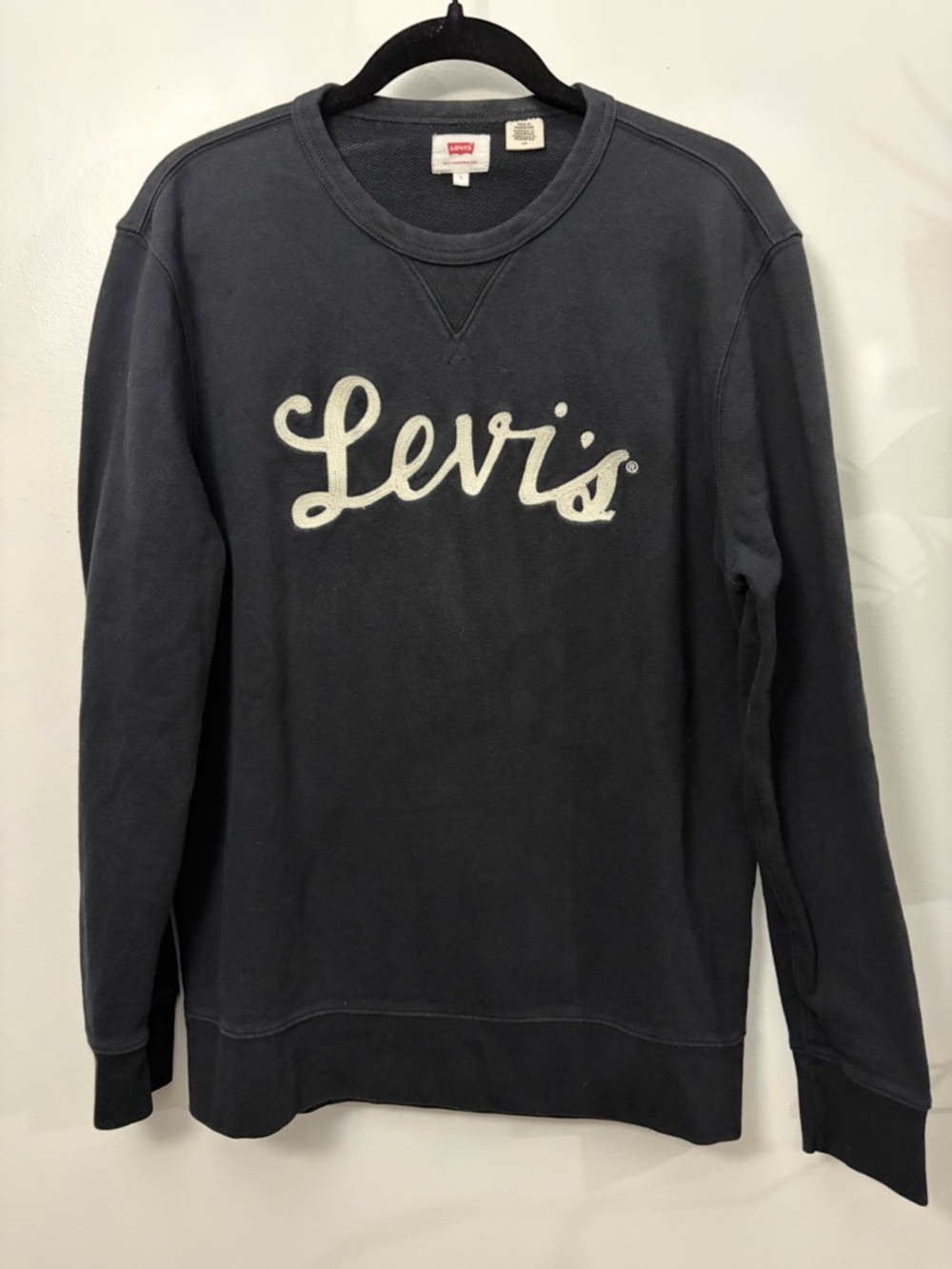 Levi's Men's Black Crewneck with White Script Logo